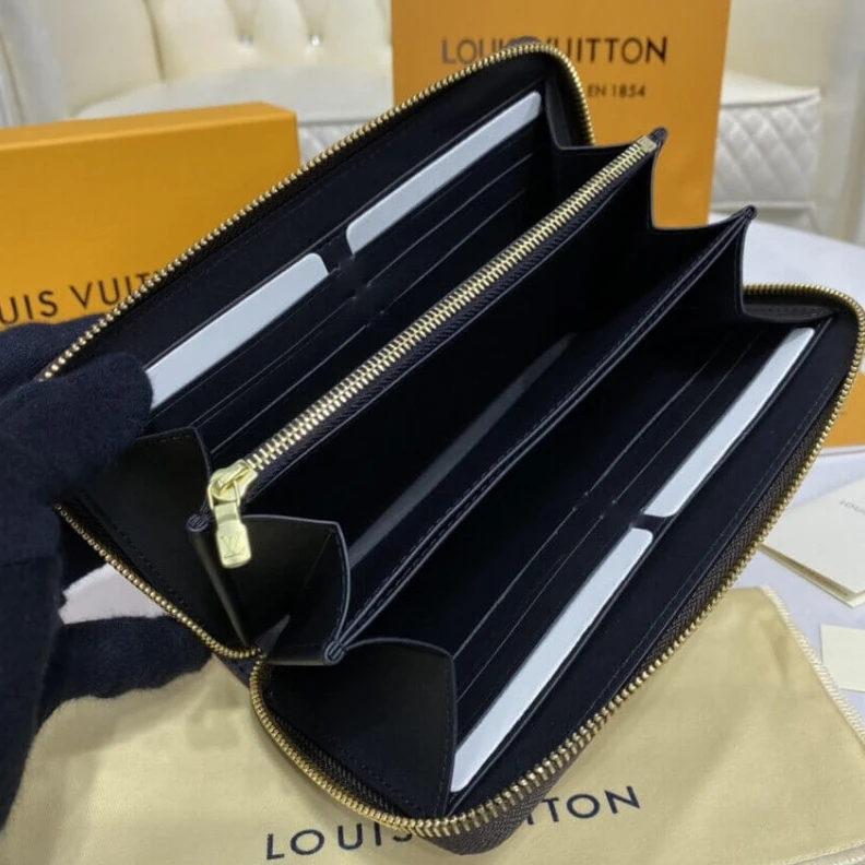 Mythick The Zippy Louis Vuitton Monogram Reverse Canvas Zippy Wallet