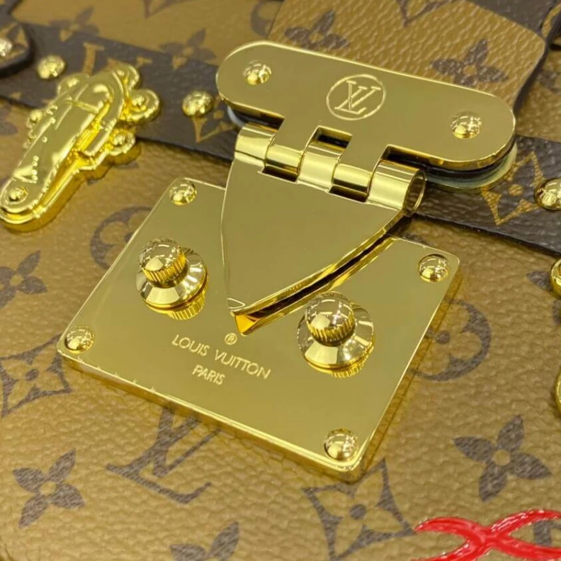 Replica bag Monogram Louis Vuitton Monogram Reverse Petite Malle