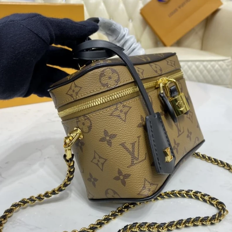 Lv belts replica For Spring LV Monogram Reverse Vanity PM