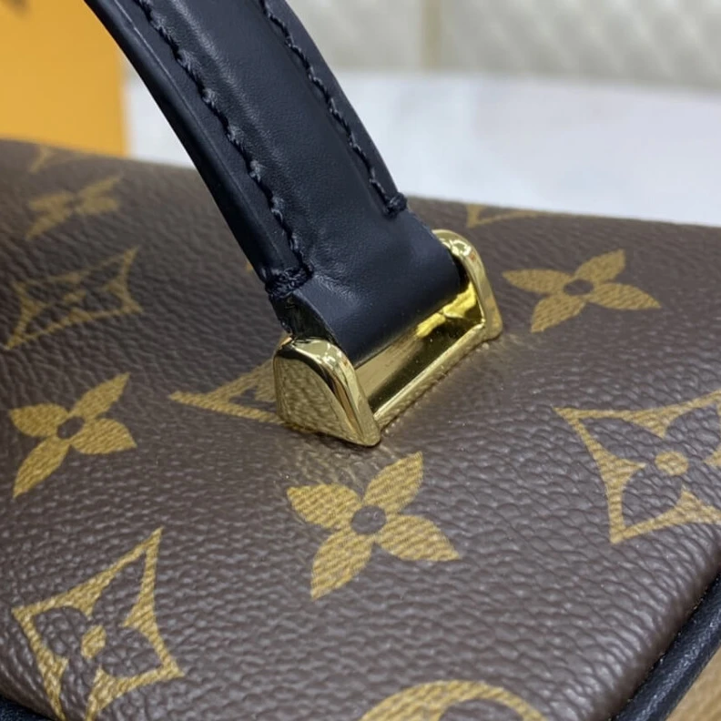 Lv belts replica For Spring LV Monogram Reverse Vanity PM