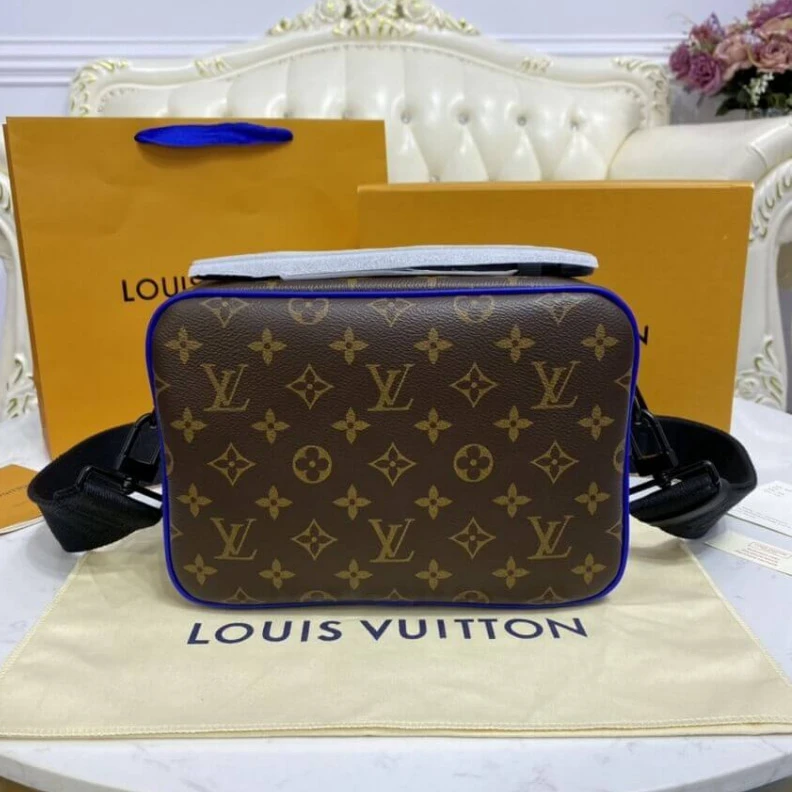 Mythick.ru Handle: S Louis Vuitton Monogram S Lock Messenger Bag Blue