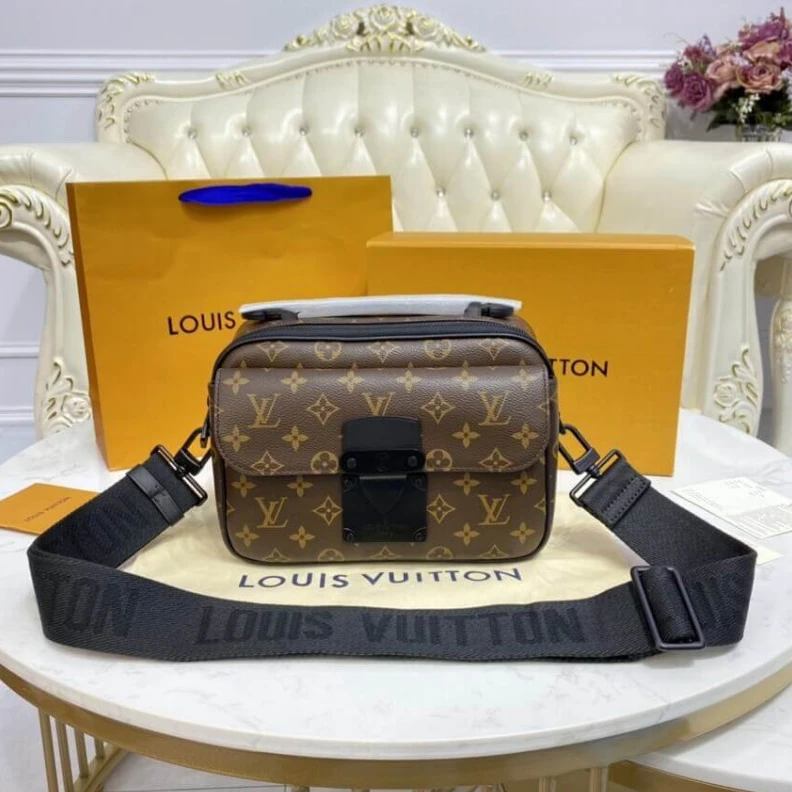 Top lv Inside fl Louis Vuitton Monogram S Lock Messenger Bag