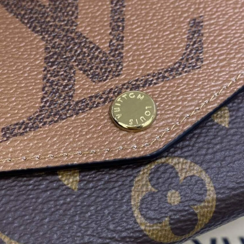 Replica bag Outside f Louis Vuitton Monogram Sarah Wallet