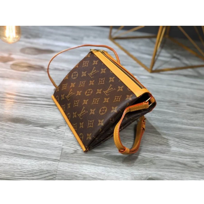 Replica bags lv 22 x 4 x Louis Vuitton Monogram Saumur Messenger PM