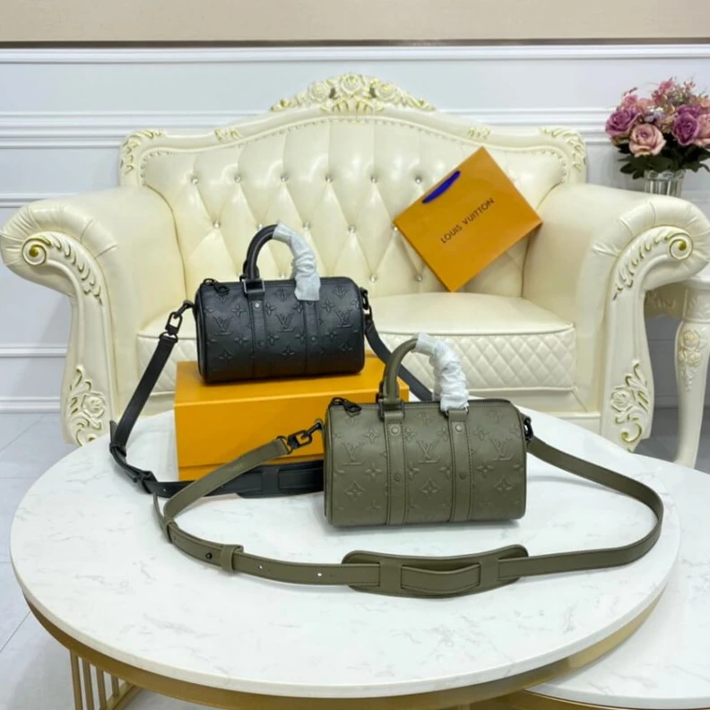 Strap: No Louis Vuitton Monogram Seal Cowhide Leather Keepall XS Black