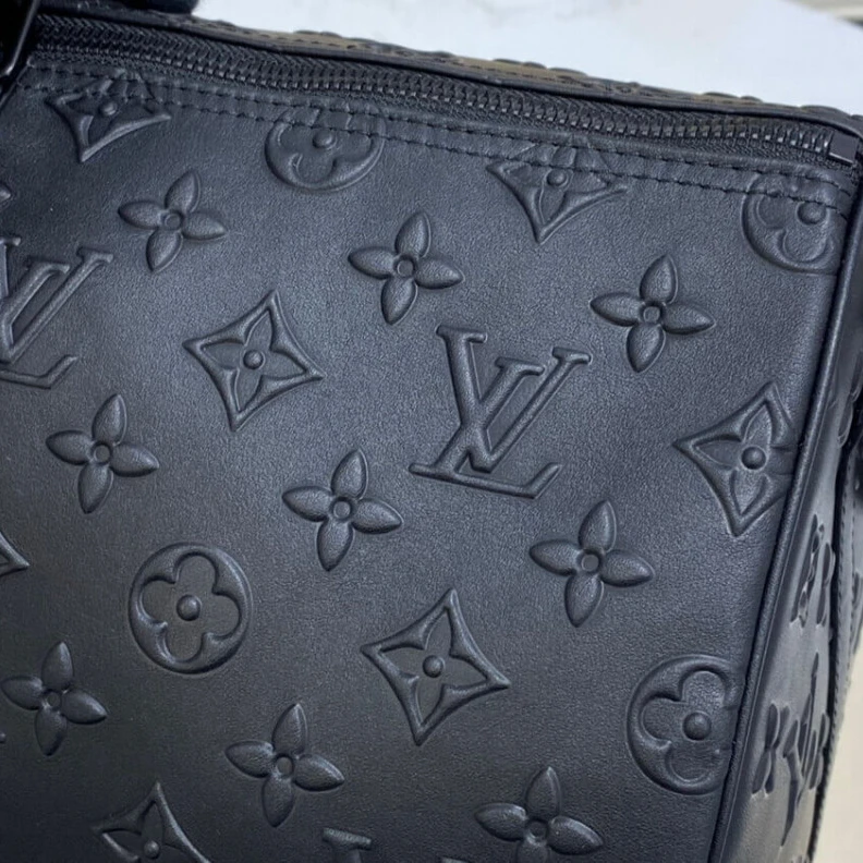 Replica bag Handle:Si Louis Vuitton Monogram Seal Keepall Bandoulière 50 Black