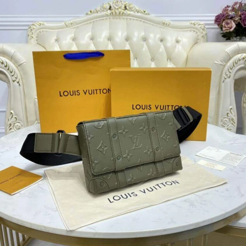 Lv belts replica Toneonton Louis Vuitton Monogram Seal Trunk Slingbag Green