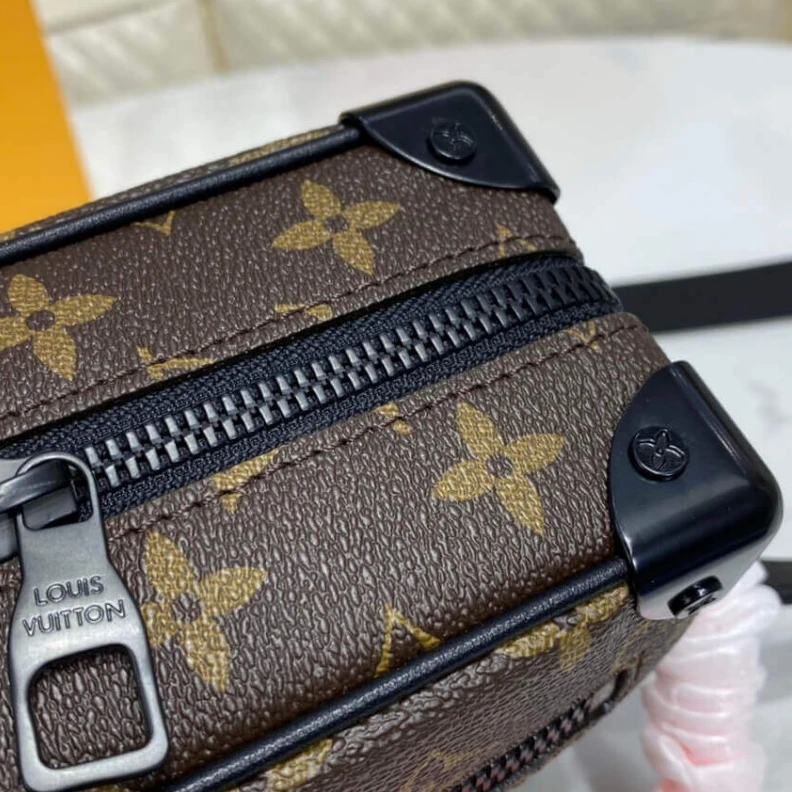 Replica bag Strap Dro Louis Vuitton Monogram Solar Ray Mini Soft Trunk
