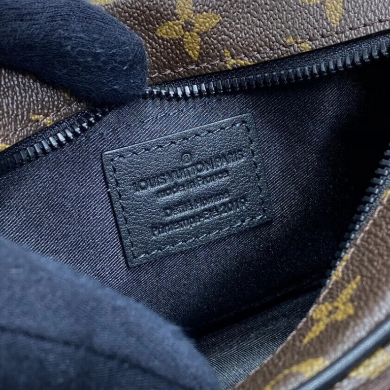 Replica bag Strap Dro Louis Vuitton Monogram Solar Ray Mini Soft Trunk