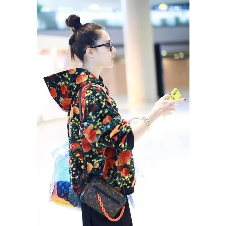 Replica bag Strap Dro Louis Vuitton Monogram Solar Ray Mini Soft Trunk