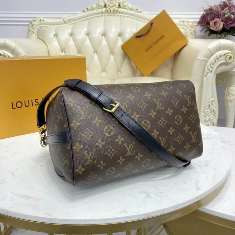 Mythick ru Textile l LV Monogram Speedy Bandouliere 30 Black