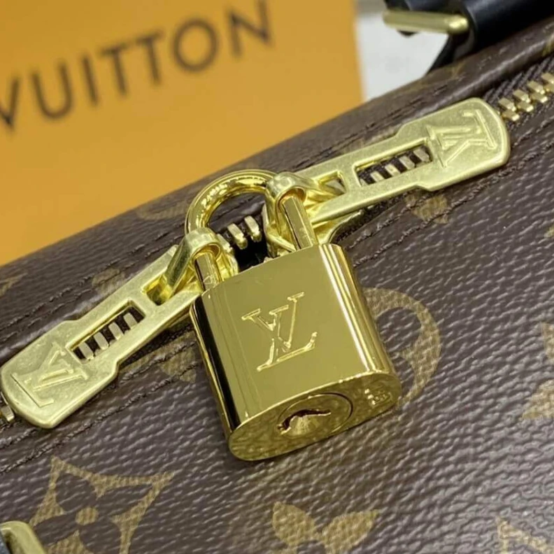 Mythick ru Textile l LV Monogram Speedy Bandouliere 30 Black