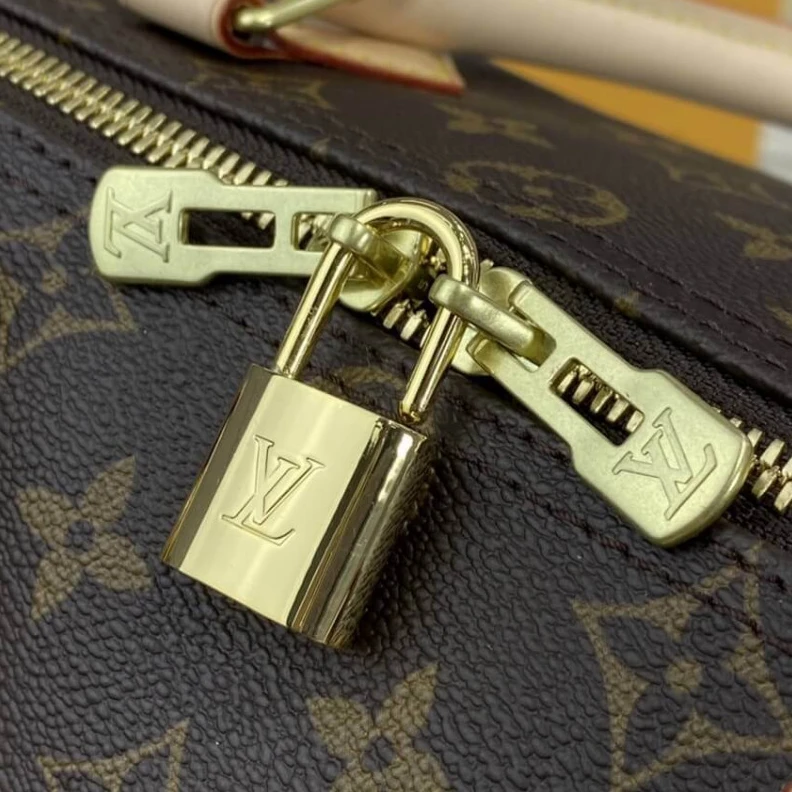 Lv belts replica The Speedy Louis Vuitton Monogram Speedy Bandouliere 30