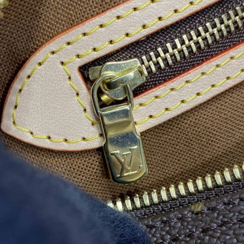 Lv belts replica The Speedy Louis Vuitton Monogram Speedy Bandouliere 30