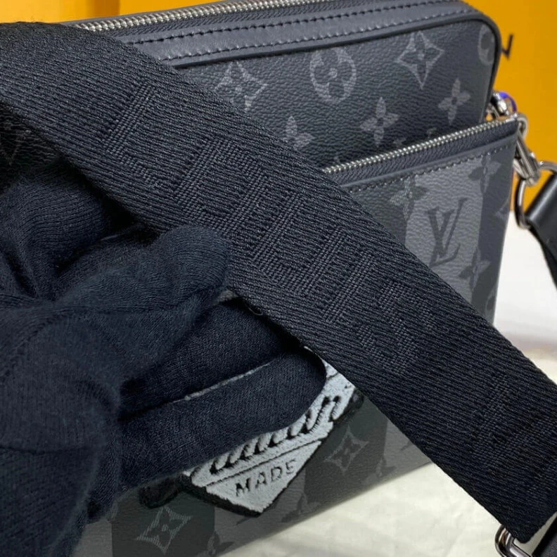 Replica bags Textile l Louis Vuitton Monogram Stripes Black Trio Messenger