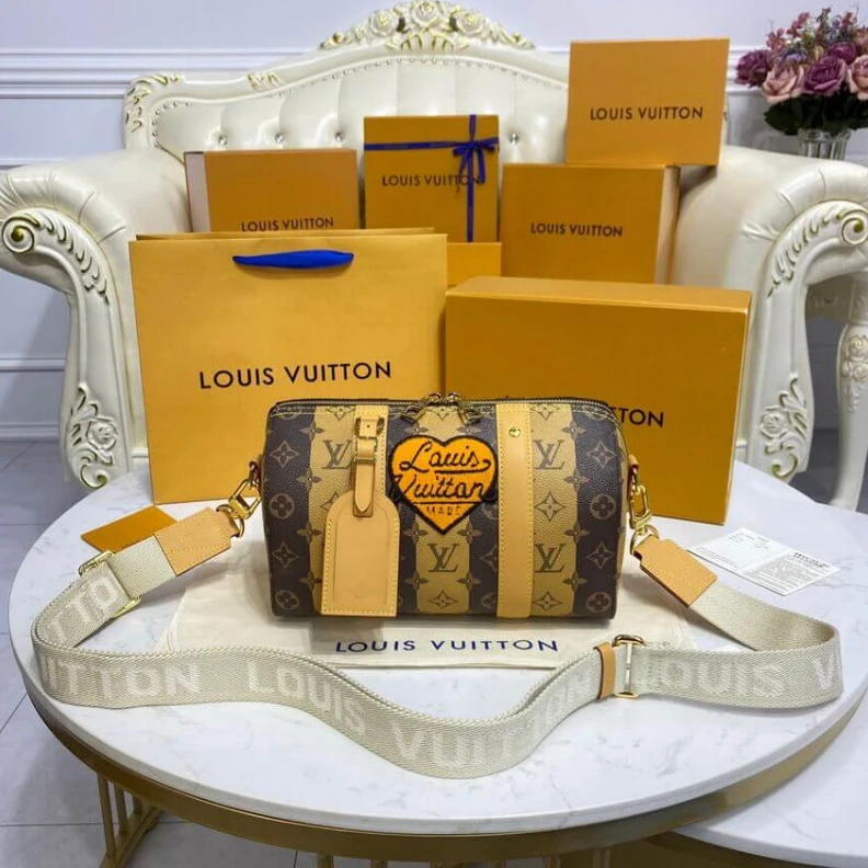 Mythick Cowhidele Louis Vuitton Monogram Stripes Brown City Keepall