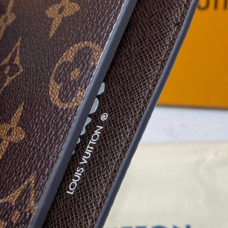 Mythick ru Monogram Louis Vuitton Monogram Stripes Multiple Wallet