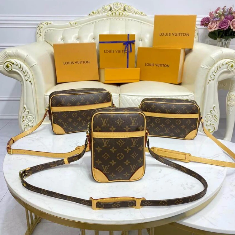 Mythick Monogram LV Monogram Trocadero 23 Shoulder Bag