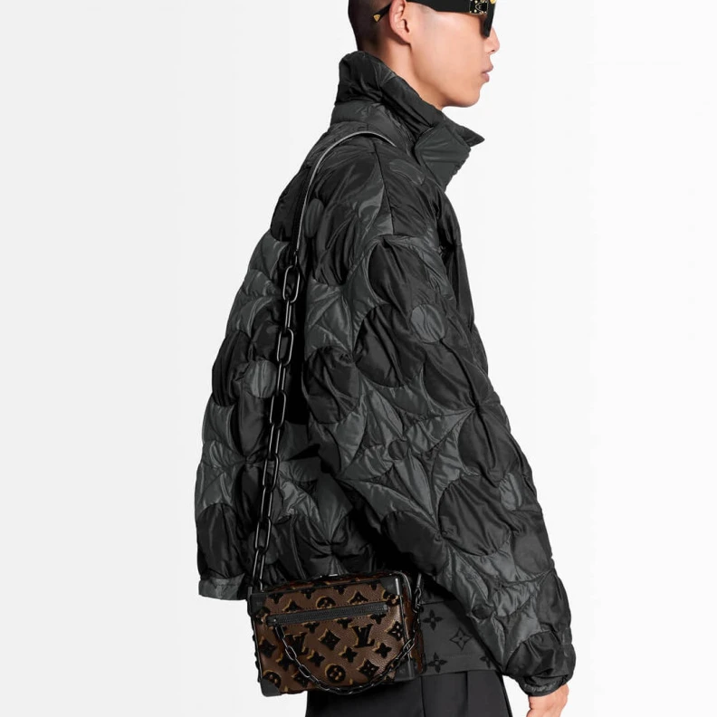 Mythick ru Embroider Louis Vuitton Monogram Tuffetage Mini Soft Trunk
