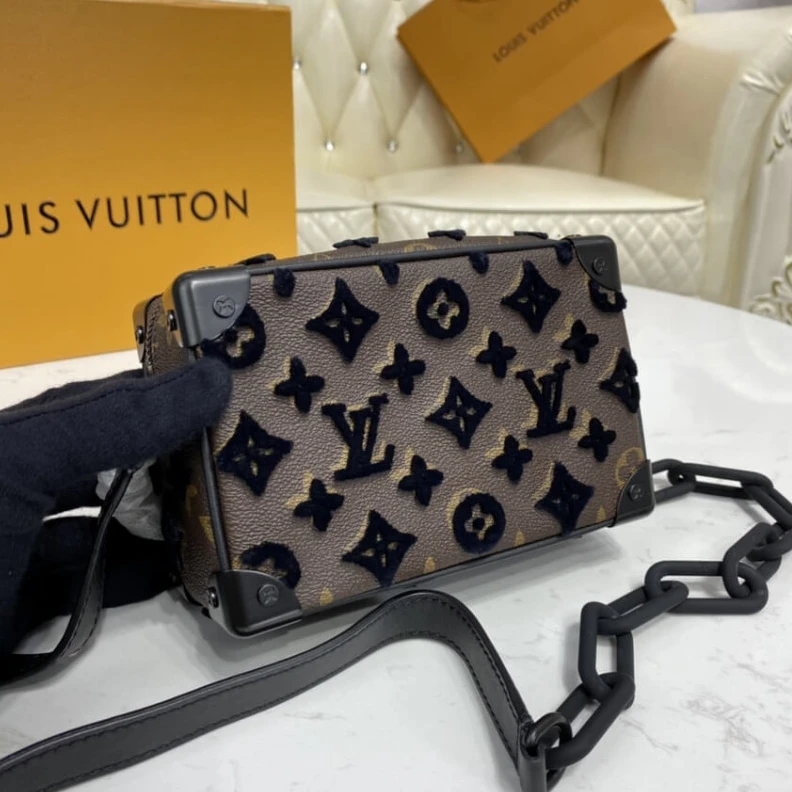 Mythick ru Embroider Louis Vuitton Monogram Tuffetage Mini Soft Trunk