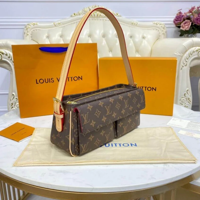 Mythick Strap dro LV Monogram Viva Cite MM