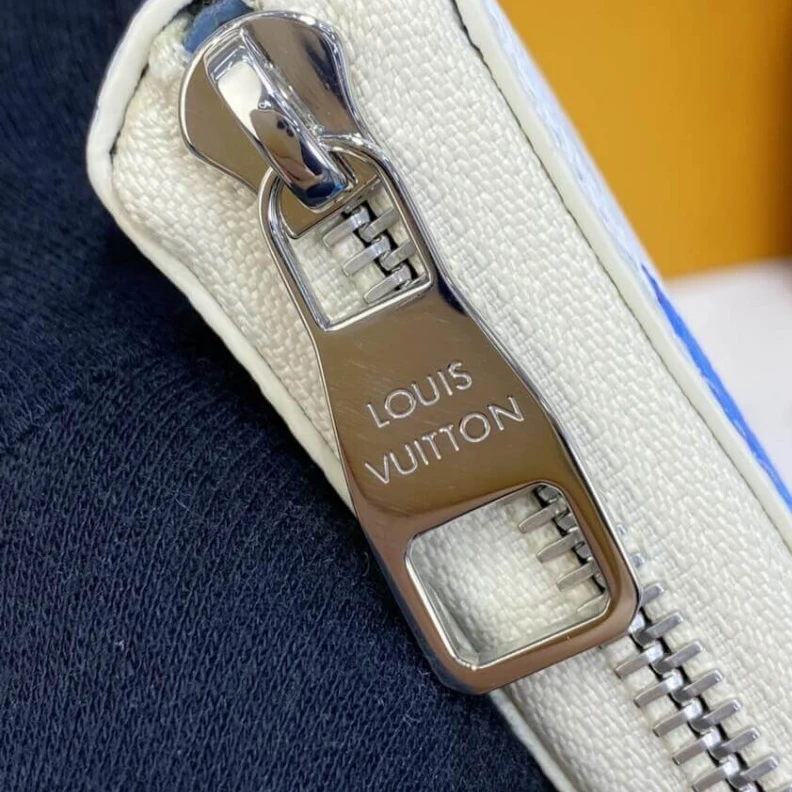 Mythick.ru 2 busines Louis Vuitton Monogram Watercolor Multico Canvas Zippy Wallet Vertical