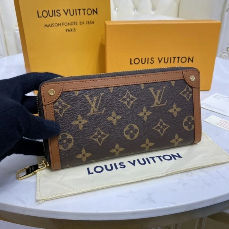 6 card sl Louis Vuitton Monogram Zippy Wallet Trunk