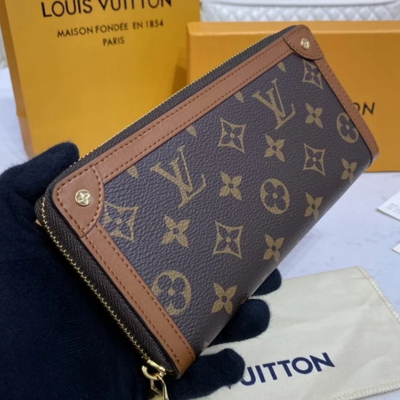 Replica bag 6 card sl Louis Vuitton Monogram Zippy Wallet Trunk