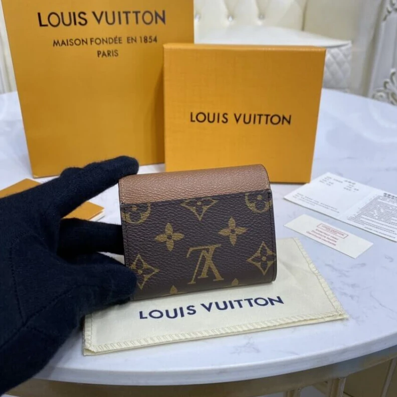 Replica bags lv 1 flat ba Louis Vuitton Monogram Zoe Wallet