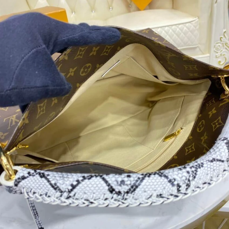 Mythick.ru 4 protect LV Monogram and Python Handle Artsy MM