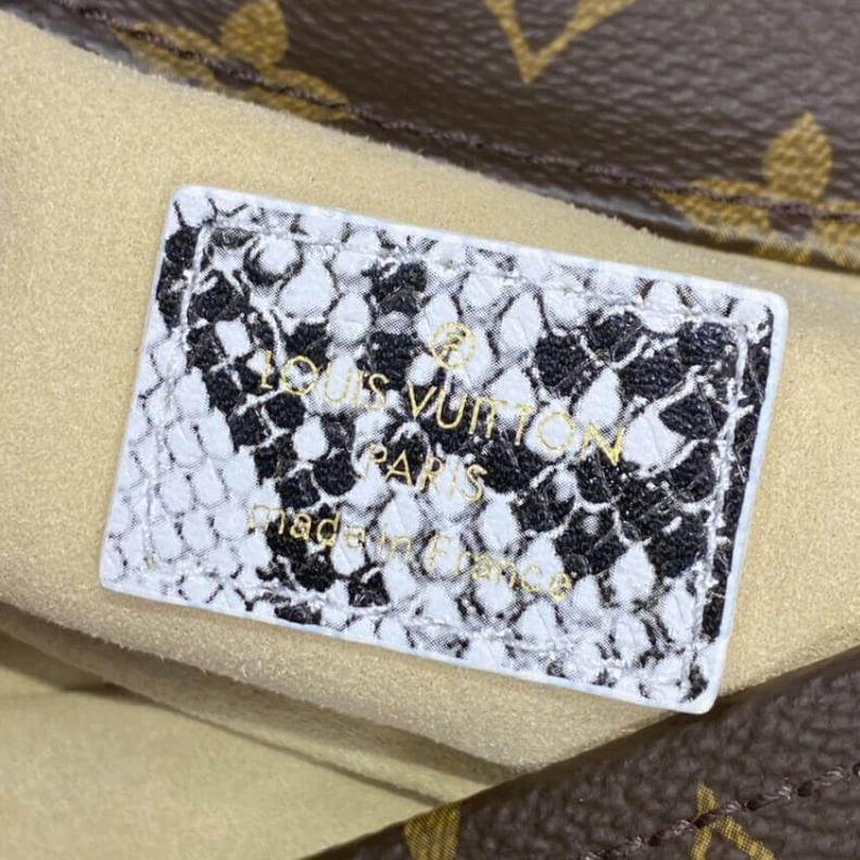 Mythick.ru 4 protect LV Monogram and Python Handle Artsy MM