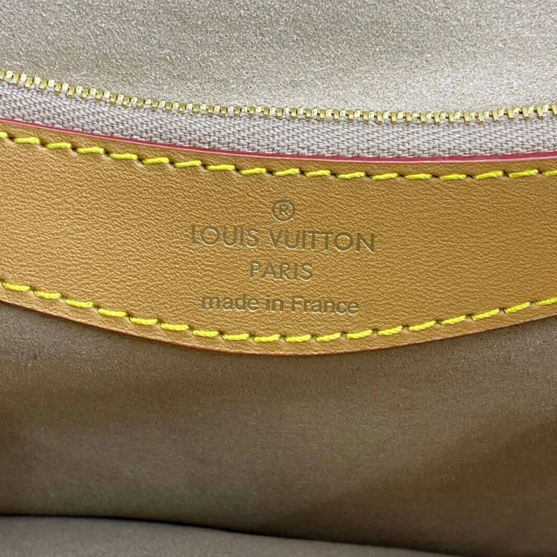 Replica bags lv Handle:Si Louis Vuitton Monogram and Shearling Diane Bag
