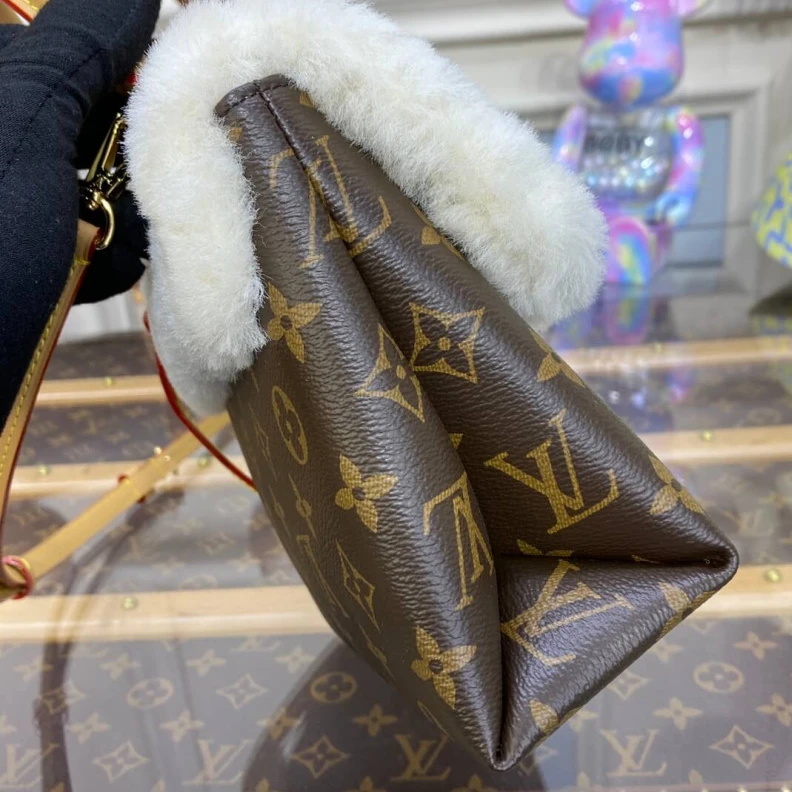 Lv belts replica Goldcolor Louis Vuitton Monogram and Shearling Locky BB