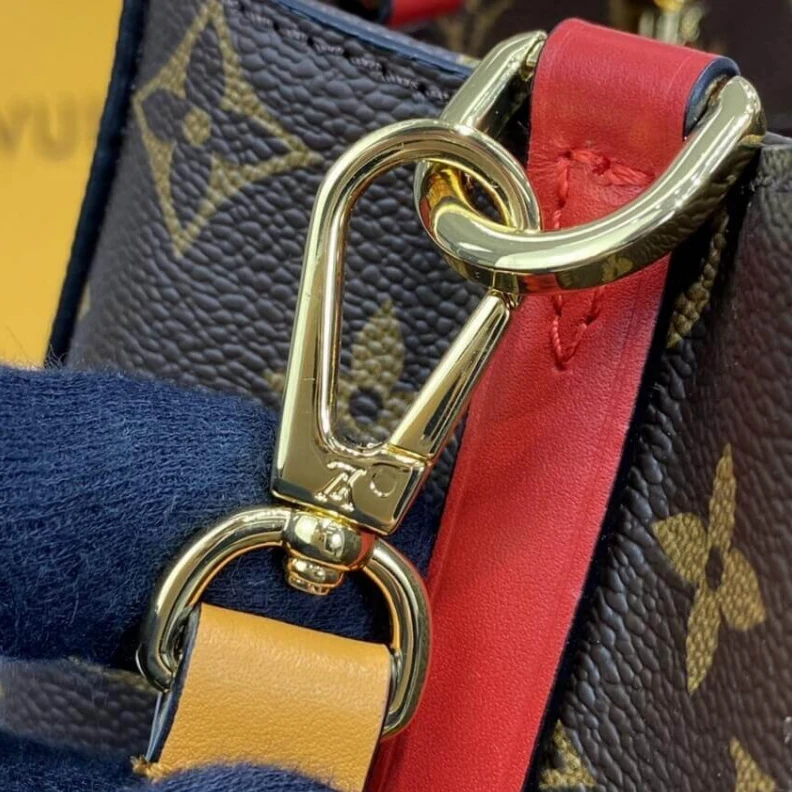 Louis vuitton locations Coquelico Louis Vuitton Montaigne BB Bag With Braided Handle Monogram