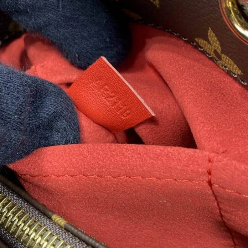 Louis vuitton locations Coquelico Louis Vuitton Montaigne BB Bag With Braided Handle Monogram