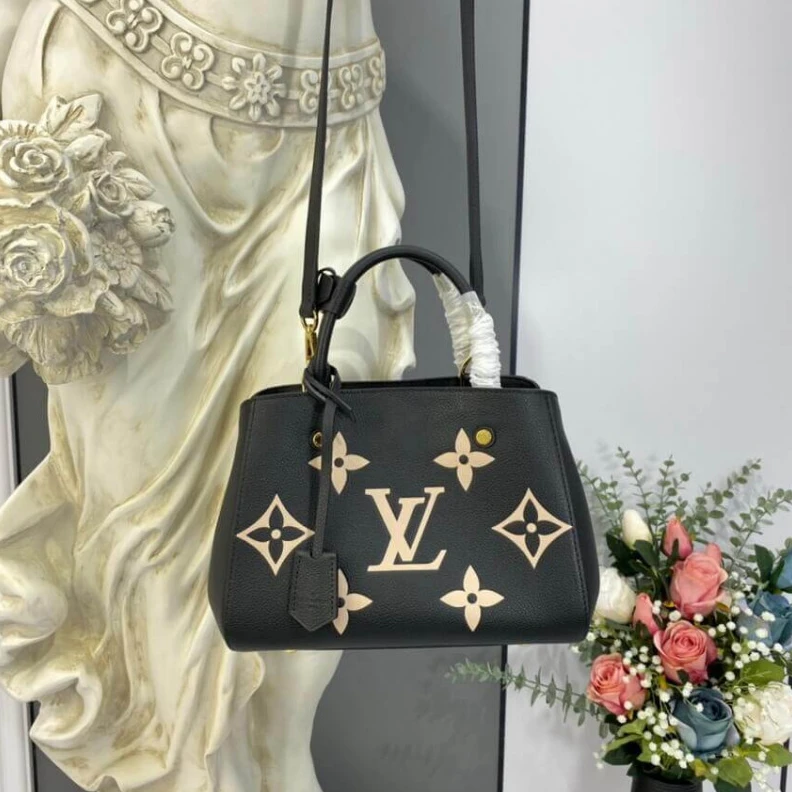 Mythick.ru The Montai Louis Vuitton Montaigne BB Black   Beige