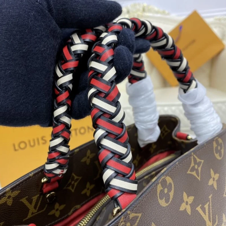 Mythick.ru 2 braided LV Montaigne MM Bag With Braided Handle Monogram