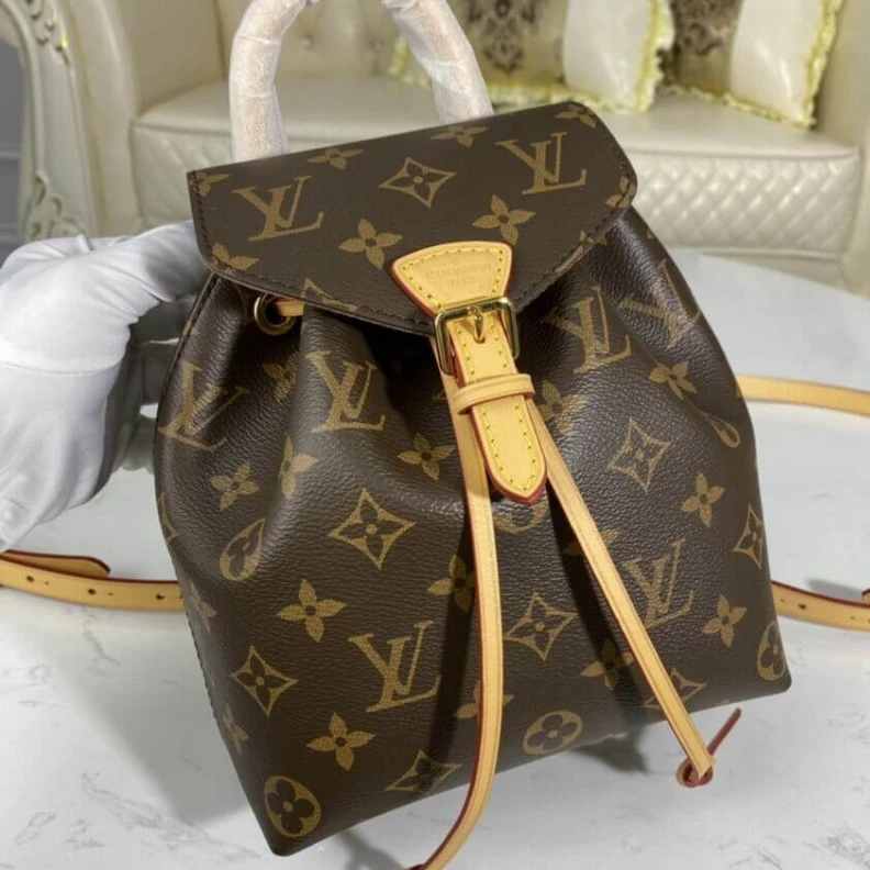 Mythick ru Monogram LV Montsouris BB Backpack