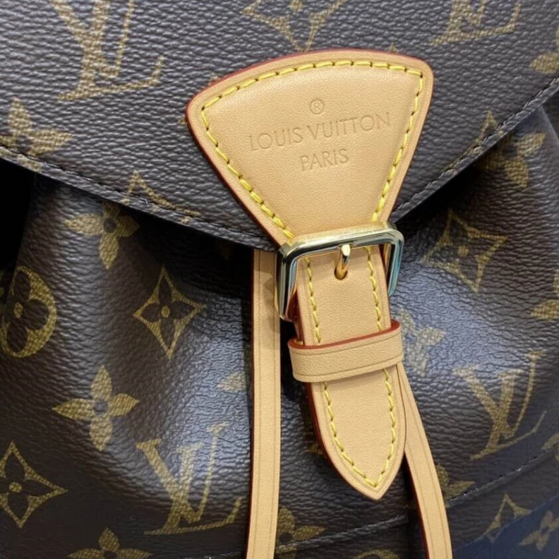 Mythick.ru Goldcolor LV Montsouris PM Backpack