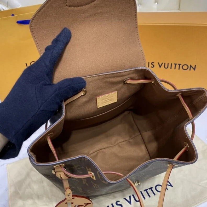 Mythick.ru Goldcolor LV Montsouris PM Backpack
