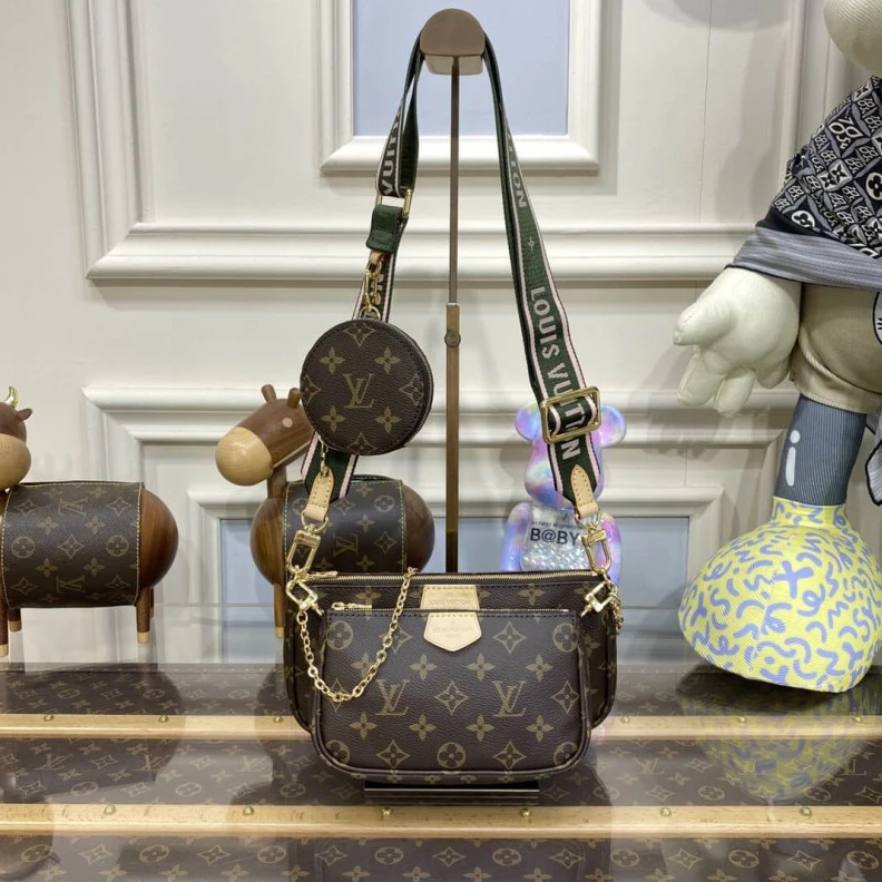 Replica bags Goldcolor Louis Vuitton Multi Pochette Accessoires Khaki and Pink Strap