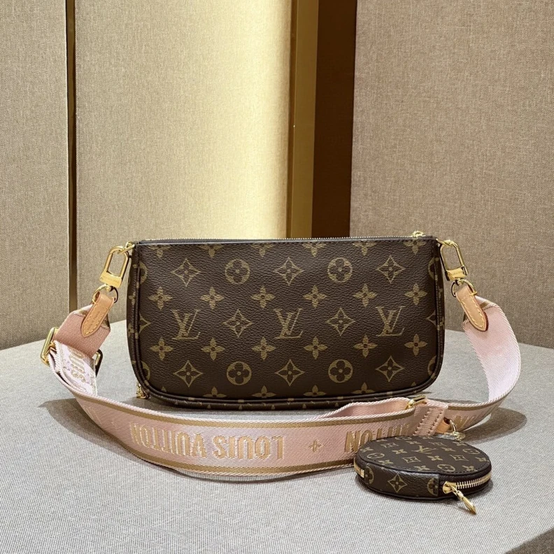 Top lv Natural c Louis Vuitton Multi Pochette Accessoires Pink Strap
