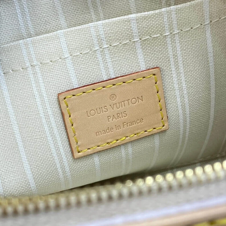 Replica bag Strap dro Louis Vuitton Multi Pochette Accessoires