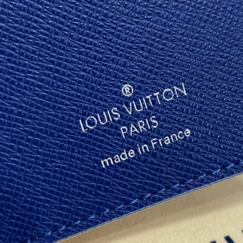Mythick.ru 1 gussete Louis Vuitton Multicolor Brazza Wallet