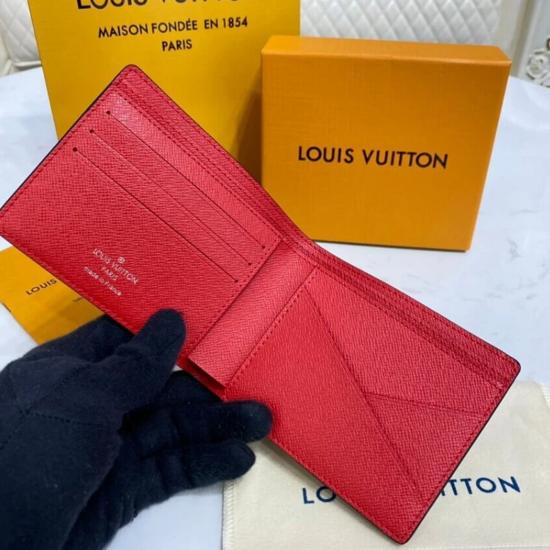 Mythick ru 3 credit Louis Vuitton Multiple Wallet