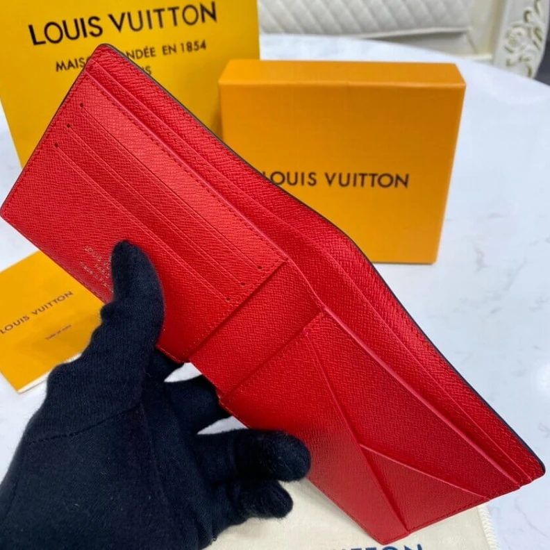 Mythick ru 3 credit Louis Vuitton Multiple Wallet