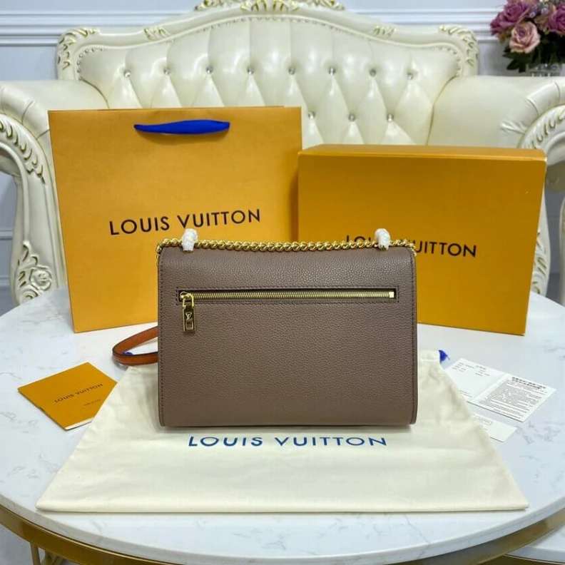 Mythick Chain Dro Louis Vuitton MyLockMe Chain Bag Smokey Quartz Caramel