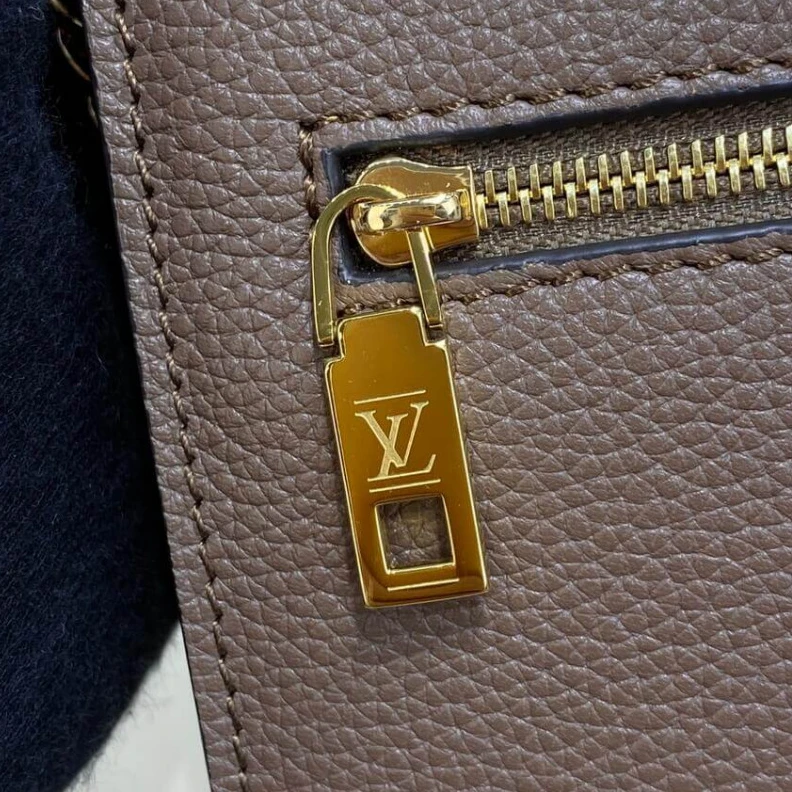 Mythick Chain Dro Louis Vuitton MyLockMe Chain Bag Smokey Quartz Caramel