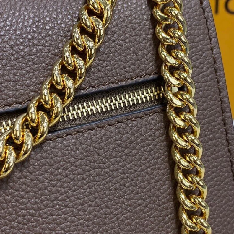 Mythick Chain Dro Louis Vuitton MyLockMe Chain Bag Smokey Quartz Caramel