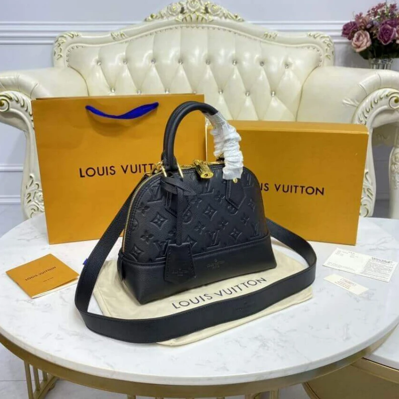 Louis vuitton locations Double zi Louis Vuitton Neo Alma BB Black